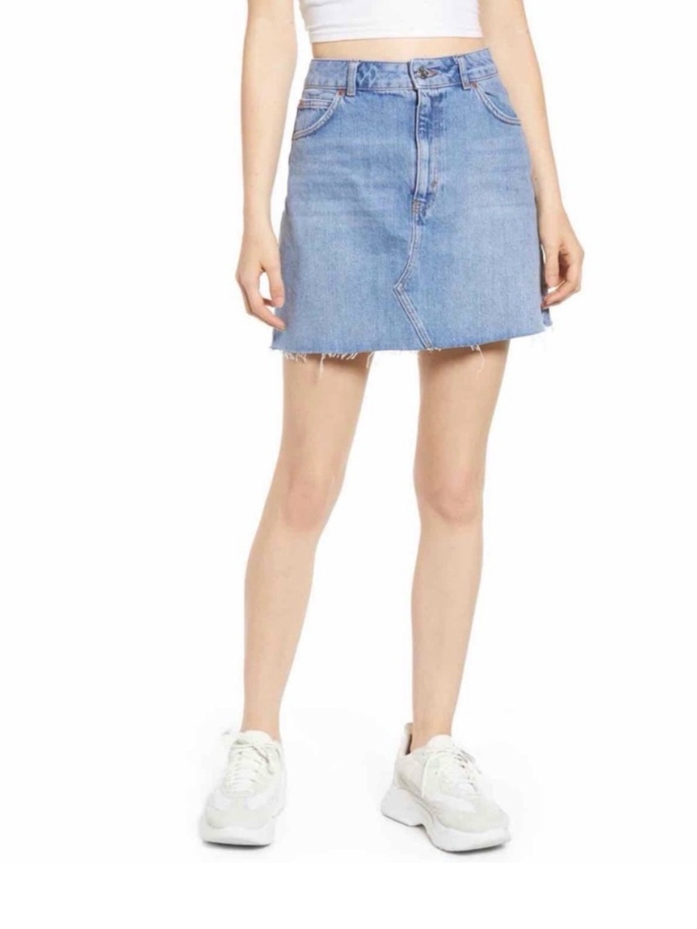 Topshop Light Wash Denim Mini Skirt Raw Hem Women’s US 2 Made in Turkey